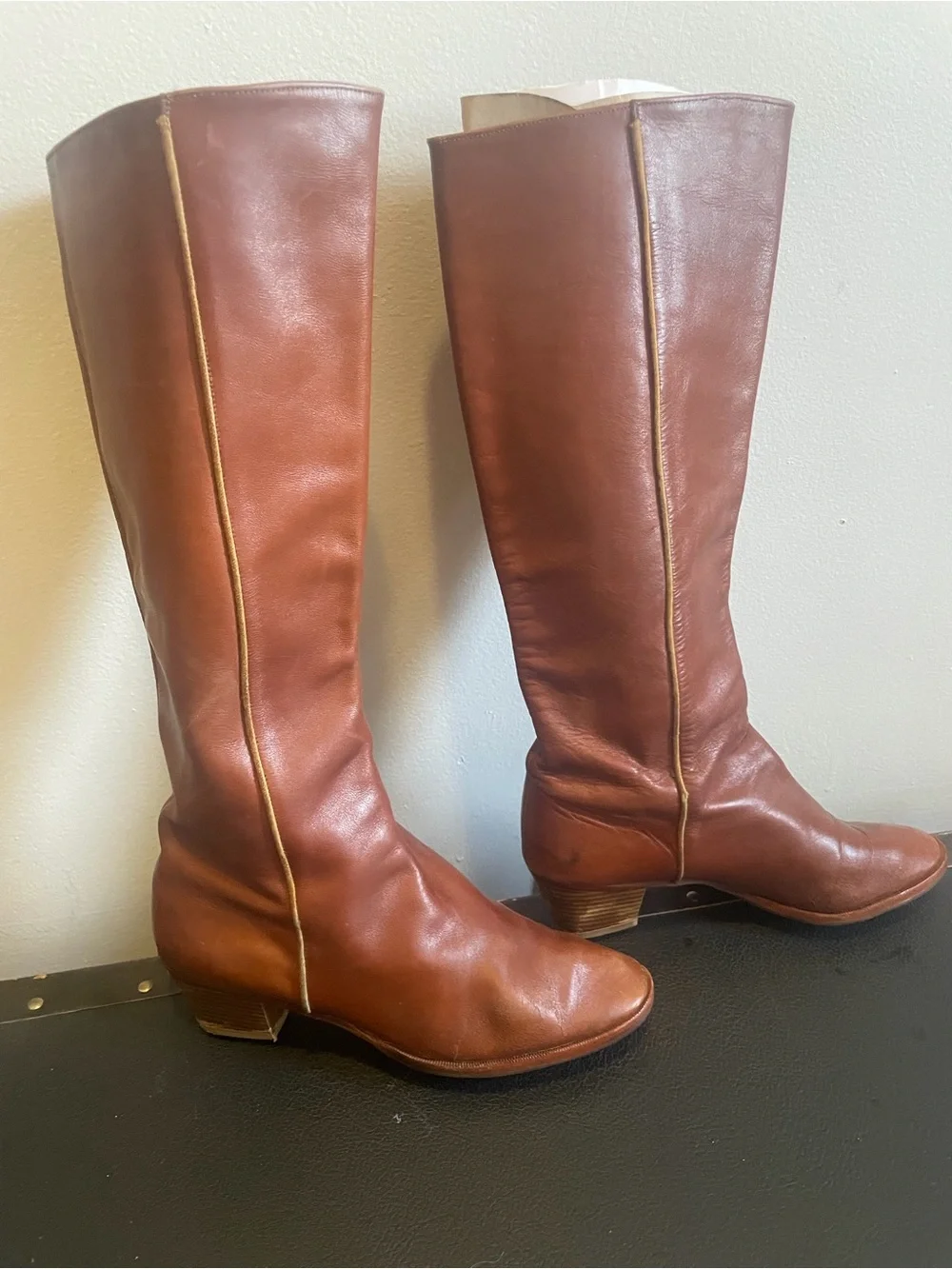1980’s Vintage Women's Leather Tall Boots in Cognac *Estate Sale Find*